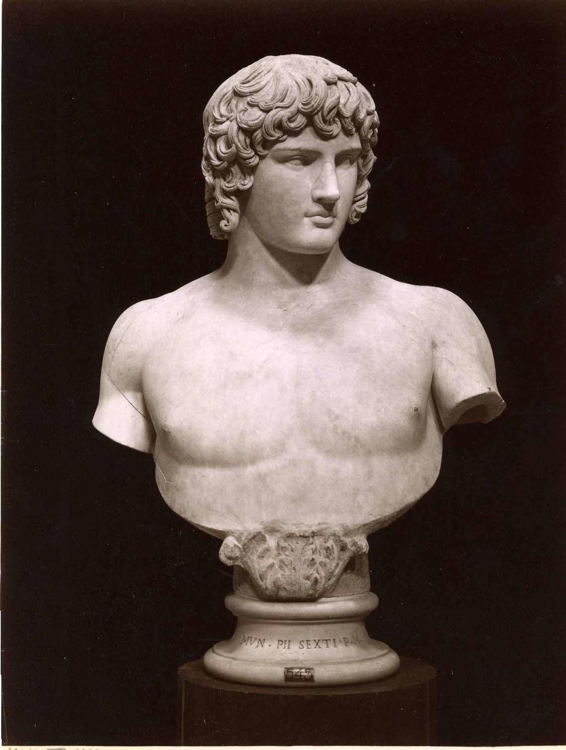 anderson_james_1813-1877_antinoo_ai_musei_vaticani_ca-_1860