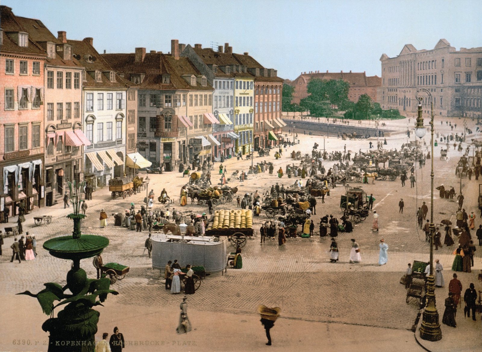 hochbrucke_square_copenhagen_denmark