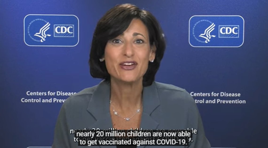 Dr. Rochelle Walensky er administrerende direktør for CDC. Så sent som i juni udsendte CDC en kraftig anbefaling om at vaccinere 20 millioner amerikanske spædbørn mod Covid-19. Mange af de ansatte i de amerikanske sundhedsmyndigheder har sagt op. Skjermdump video CDC Dr. Rochelle Walensky er administrerende direktør for CDC. Så sent som i juni udsendte CDC en kraftig anbefaling om at vaccinere 20 millioner amerikanske spædbørn mod Covid-19. Mange af de ansatte i de amerikanske sundhedsmyndigheder har sagt op. Skjermdump video CDC