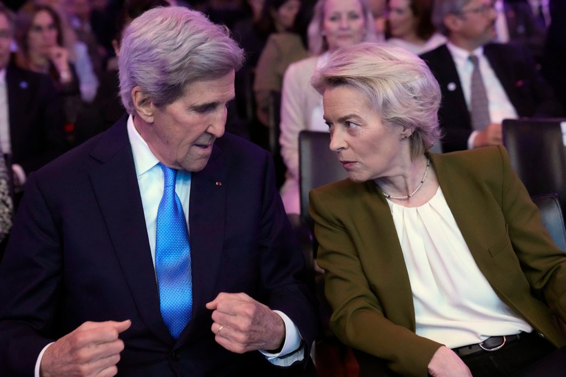 European Commission President Ursula von der Leyen, right, speaks with John Kerry, U.S. Special Presidential Envoy for Climate during the International Energy Agency (IEA) 2024 ministerial meeting and 50th Anniversary event in Paris, Tuesday, Feb. 13, 2024. Energy and climate ministers and other dignitaries gather in Paris for annual International Energy Agency meeting. (AP Photo/Christophe Ena) European Commission President Ursula von der Leyen, right, speaks with John Kerry, U.S. Special Presidential Envoy for Climate during the International Energy Agency (IEA) 2024 ministerial meeting and 50th Anniversary event in Paris, Tuesday, Feb. 13, 2024. Energy and climate ministers and other dignitaries gather in Paris for annual International Energy Agency meeting. (AP Photo/Christophe Ena)