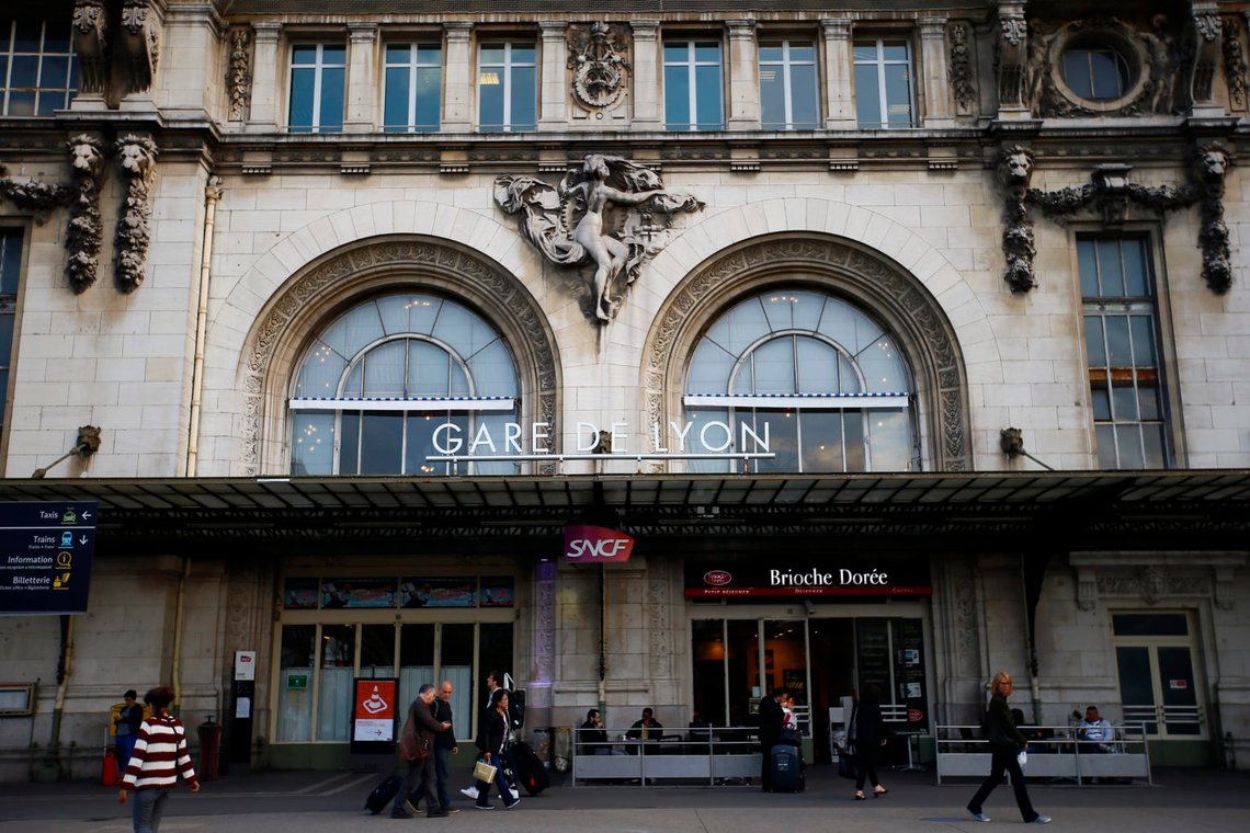 Gare de Lyon i Paris. Foto: Francois Mori / AP / NTB. Gare de Lyon i Paris. Foto: Francois Mori / AP / NTB.