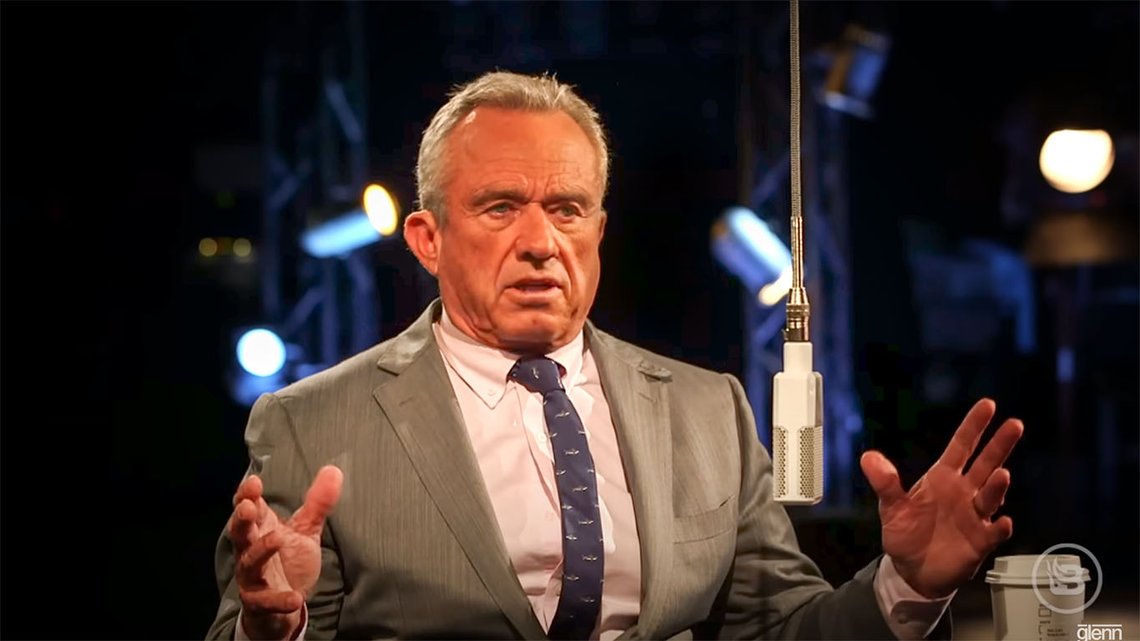 Robert F. Kennedy Jr. er redd USA ender som det gamle Rom. Videoklipp fra YouTube Robert F. Kennedy Jr. er redd USA ender som det gamle Rom. Videoklipp fra YouTube