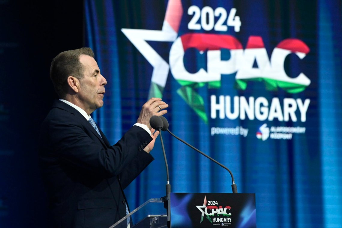 Østrigske FPÖ's topkandidat til EU-valget Harald Vilimsky taler under den Konservative konference CPAC i Budapest den 26. april 2024. Foto: Szilard Koszticsak / MTI via AP / NTB Østrigske FPÖ's topkandidat til EU-valget Harald Vilimsky taler under den Konservative konference CPAC i Budapest den 26. april 2024. Foto: Szilard Koszticsak / MTI via AP / NTB