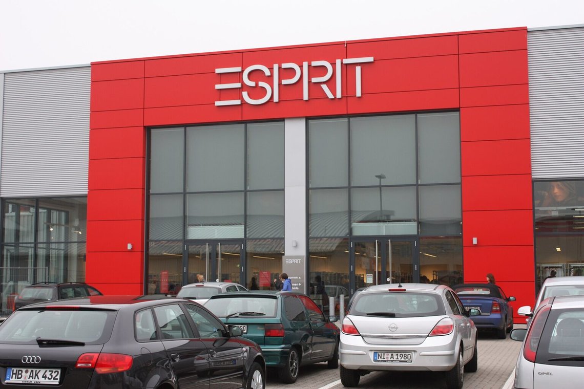 En butik fra Esprit-kæden i Bremen. Foto: Sterilgutassistentin / GPL / Wikimedia Commons. En butik fra Esprit-kæden i Bremen. Foto: Sterilgutassistentin / GPL / Wikimedia Commons.
