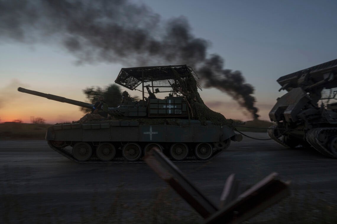 Ukrainske soldater vender tilbage til Ukraine efter en mission i den russiske Kursk-region. Foto: Yevhen Maloletka / AP / NTB Ukrainske soldater vender tilbage til Ukraine efter en mission i den russiske Kursk-region. Foto: Yevhen Maloletka / AP / NTB