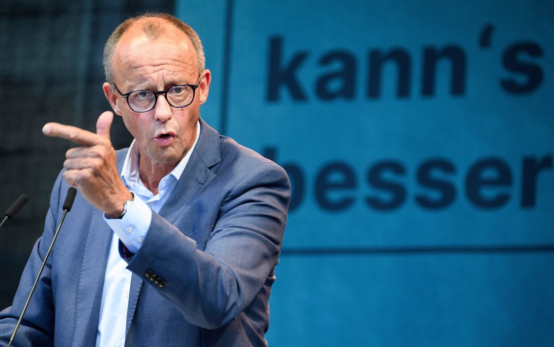 Friedrich Merz, leder af CDU, taler ved et CDU-arrangement forud for delstatsvalget i Brandenburg den 22. september. Foto: Bernd von Jutrczenka/dpa via AP/ NTB Friedrich Merz, leder af CDU, taler ved et CDU-arrangement forud for delstatsvalget i Brandenburg den 22. september. Foto: Bernd von Jutrczenka/dpa via AP/ NTB