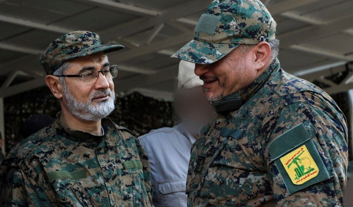 This undated photo provided by Hezbollah Military Media on Saturday, Sept. 21, 2024, shows Hezbollah commander Ibrahim Akil, left, with another unidentified Hezbollah commander. (Hezbollah Military Media vía AP) This undated photo provided by Hezbollah Military Media on Saturday, Sept. 21, 2024, shows Hezbollah commander Ibrahim Akil, left, with another unidentified Hezbollah commander. (Hezbollah Military Media vía AP)