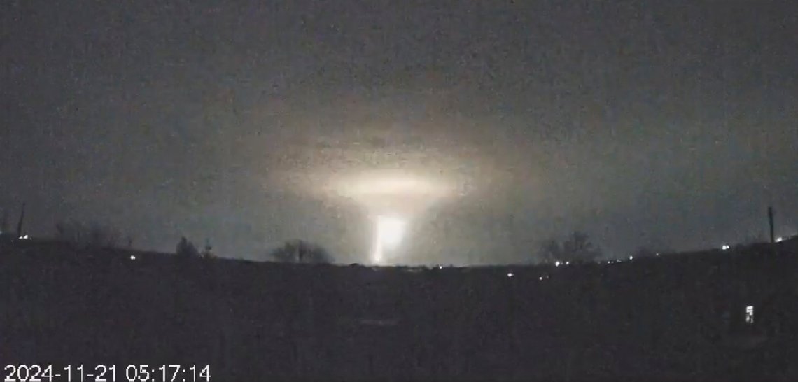 In this screen grab from a video provided by the Come Back Alive Foundation on Nov. 21, 2024, lights are seen in the sky during a Russian attack on Dnipro, Ukraine. (Ukrainian Emergency Service via AP) In this screen grab from a video provided by the Come Back Alive Foundation on Nov. 21, 2024, lights are seen in the sky during a Russian attack on Dnipro, Ukraine. (Ukrainian Emergency Service via AP)