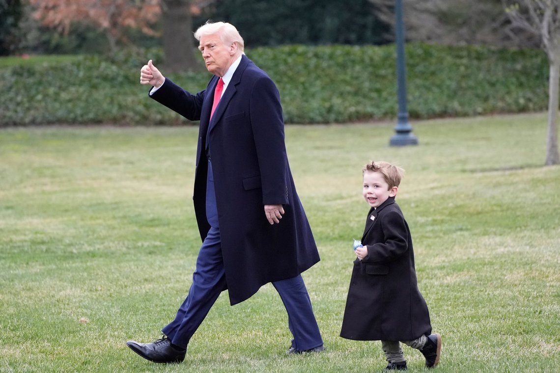 FILE - President Donald Trump walks with Elon Musk's son X Æ A-Xii on the South Lawn of the White House, March 14, 2025, in Washington to depart on Marine One. (AP Photo/Alex Brandon, File) FILE - President Donald Trump walks with Elon Musk's son X Æ A-Xii on the South Lawn of the White House, March 14, 2025, in Washington to depart on Marine One. (AP Photo/Alex Brandon, File)