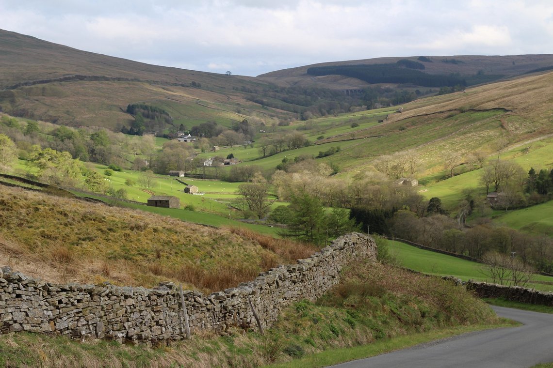 Idyllisk billede fra en gård i det smukke Yorkshire Dales i det nordlige England. Men landmændenes virkelighed er ikke lige så smuk. Foto: Pixabay Idyllisk billede fra en gård i det smukke Yorkshire Dales i det nordlige England. Men landmændenes virkelighed er ikke lige så smuk. Foto: Pixabay