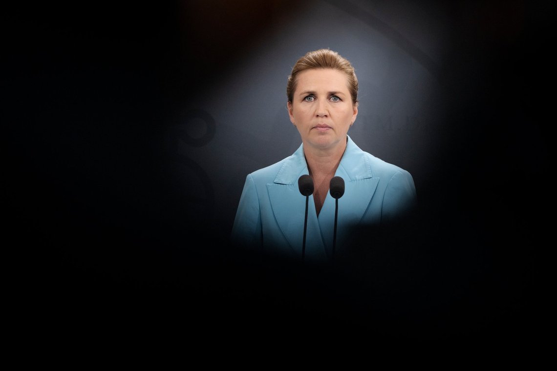 Den danske statsminister Mette Frederiksen kritiserer sin spanske kollegas opførsel under det kaotiske cykelløb Vuelta a España. Foto: Mads Claus Rasmussen/Ritzau Scanpix via AP/NTB Den danske statsminister Mette Frederiksen kritiserer sin spanske kollegas opførsel under det kaotiske cykelløb Vuelta a España. Foto: Mads Claus Rasmussen/Ritzau Scanpix via AP/NTB