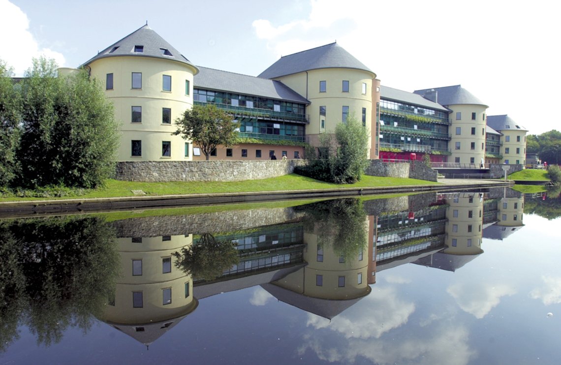 I Pembrokeshire Councils rådhus i Wales er personalet tvunget til at spille »mangfoldighedsbingo«. Foto: Pembrokeshire County Council I Pembrokeshire Councils rådhus i Wales er personalet tvunget til at spille »mangfoldighedsbingo«. Foto: Pembrokeshire County Council