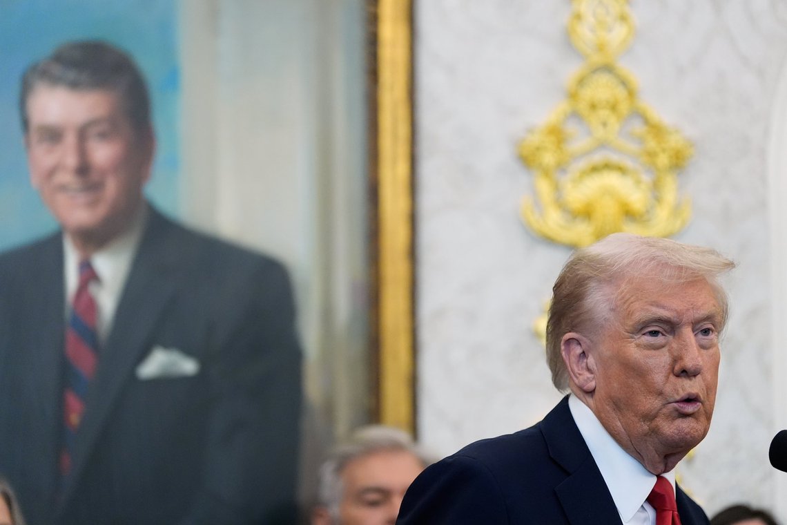 President Donald Trump speaks in the Oval Office of the White House, Thursday, Oct. 16, 2025, in Washington. (AP Photo/Alex Brandon) President Donald Trump speaks in the Oval Office of the White House, Thursday, Oct. 16, 2025, in Washington. (AP Photo/Alex Brandon)