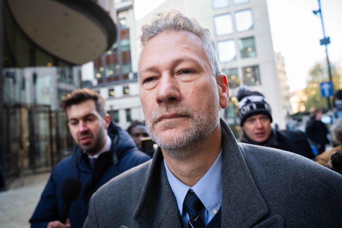 Den tidligere leder af Reform UK i Wales, Nathan Gill, ankommer til Old Bailey i London fredag den 21. november 2025. Foto: James Manning/PA via AP/NTB Den tidligere leder af Reform UK i Wales, Nathan Gill, ankommer til Old Bailey i London fredag den 21. november 2025. Foto: James Manning/PA via AP/NTB