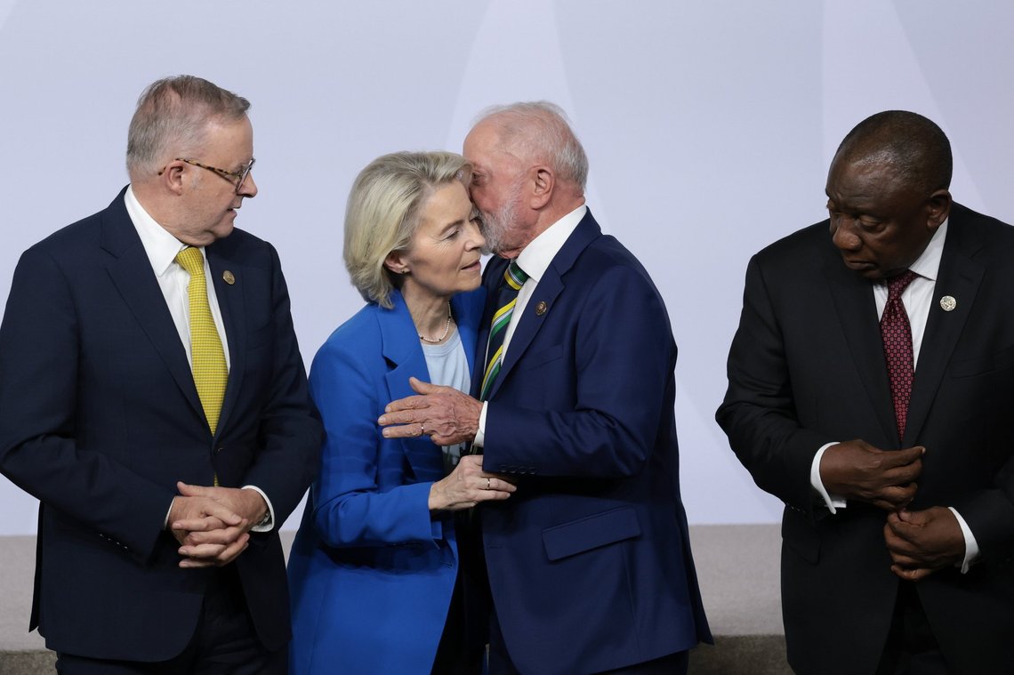 Brazil's President Luiz Inacio Lula da Silva, center right, speaks with European Commission President Ursula von der Leyen, next to Australia's Prime Minister Anthony Albanese, left and South Africa's President Cyril Ramaphosa, as leaders pose for a group photo, on the opening day of the G20 Leaders' Summit, in Johannesburg, South Africa, Saturday, Nov. 22, 2025. (Yves Herman/Pool Photo via AP) Brazil's President Luiz Inacio Lula da Silva, center right, speaks with European Commission President Ursula von der Leyen, next to Australia's Prime Minister Anthony Albanese, left and South Africa's President Cyril Ramaphosa, as leaders pose for a group photo, on the opening day of the G20 Leaders' Summit, in Johannesburg, South Africa, Saturday, Nov. 22, 2025. (Yves Herman/Pool Photo via AP)