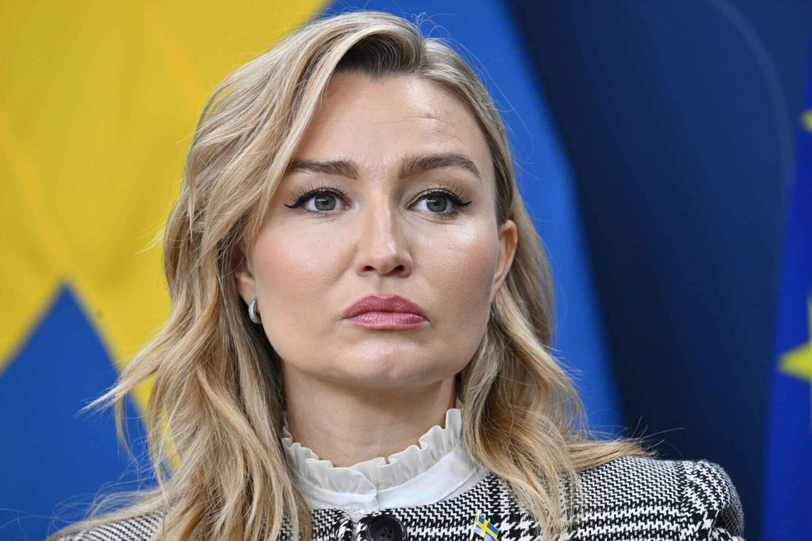 Sveriges vicestatsminister Ebba Busch ønsker, at Det Muslimske Broderskab skal stemplet som en terrororganisation. STOCKHOLM, SVERIGE 20250919 Energi- og fødevareminister Ebba Busch præsenterer nyheder i det kommende budget under en pressekonference. Foto: Anders Wiklund / TT / Kode 10040 Sveriges vicestatsminister Ebba Busch ønsker, at Det Muslimske Broderskab skal stemplet som en terrororganisation. STOCKHOLM, SVERIGE 20250919 Energi- og fødevareminister Ebba Busch præsenterer nyheder i det kommende budget under en pressekonference. Foto: Anders Wiklund / TT / Kode 10040