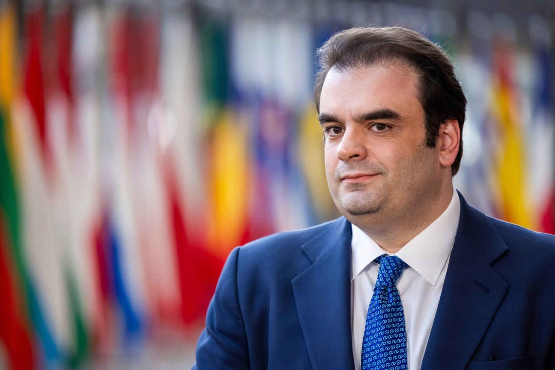 Kyriakos Pierrakakis er Grækenlands finansminister. Landet oplever nu økonomisk vækst efter mange års krise. Foto: AP / Geert Vanden Wijn Kyriakos Pierrakakis er Grækenlands finansminister. Landet oplever nu økonomisk vækst efter mange års krise. Foto: AP / Geert Vanden Wijn