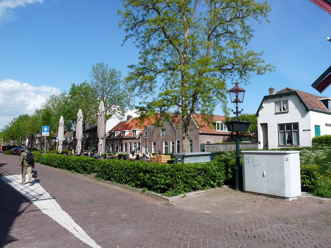 Lørdag aften og natten til søndag den 3. maj eskalerede protesterne mod asylcentret kraftigt i den idylliske lille by IJsselstein. Foto: Smiley.toerist CC BY-SA 4.0 Lørdag aften og natten til søndag den 3. maj eskalerede protesterne mod asylcentret kraftigt i den idylliske lille by IJsselstein. Foto: Smiley.toerist CC BY-SA 4.0