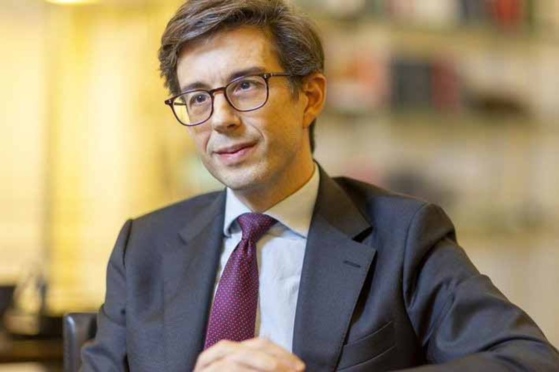 Luis Vassy, direktør ved det prestigefyldte universitet Sciences Po, sammenligner Europas situation i dag med Qing-dynastiets sammenbrud i 1800-tallet. Foto fra X Luis Vassy, direktør ved det prestigefyldte universitet Sciences Po, sammenligner Europas situation i dag med Qing-dynastiets sammenbrud i 1800-tallet. Foto fra X