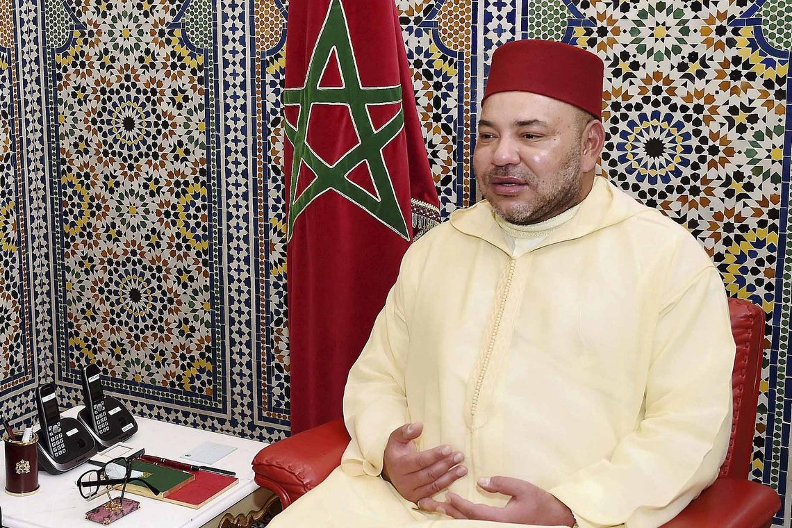 Kong Muhammed VI af Marokko ser ud til at have haft en finger med i spillet omkring Ceuta. Foto: Junta de Andalucía / CC BY-SA 2.0 Kong Muhammed VI af Marokko ser ud til at have haft en finger med i spillet omkring Ceuta. Foto: Junta de Andalucía / CC BY-SA 2.0