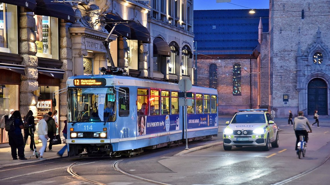 Police during a previous call-out in central Oslo. Illustration Photo: Bahnfrend, CC BY-SA 4.0, Wikimedia Commons Police during a previous call-out in central Oslo. Illustration Photo: Bahnfrend, CC BY-SA 4.0, Wikimedia Commons