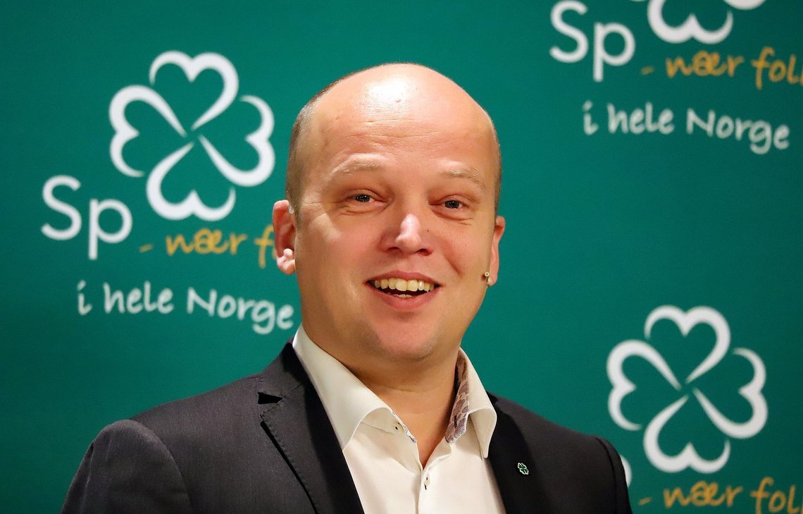 SP leader Trygve Slagsvold Vedum and his wife Cathrine Wergeland can afford to buy their own clothes. Many Norwegians now do not have that. Photo: Senterpartiet (Sp), CC BY 2.0, Wikimedia Commons SP leader Trygve Slagsvold Vedum and his wife Cathrine Wergeland can afford to buy their own clothes. Many Norwegians now do not have that. Photo: Senterpartiet (Sp), CC BY 2.0, Wikimedia Commons