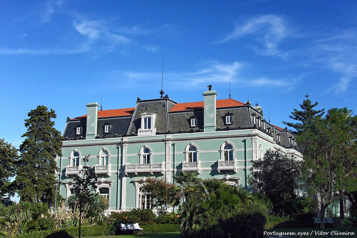 Palácio Vale Flor (Pestana Palace Hotel) - Lisboa - Portugal. Photo: Vitor Oliveira from Torres Vedras, PORTUGAL, CC BY-SA 2.0 , Wikimedia Commons Palácio Vale Flor (Pestana Palace Hotel) - Lisboa - Portugal. Photo: Vitor Oliveira from Torres Vedras, PORTUGAL, CC BY-SA 2.0 , Wikimedia Commons