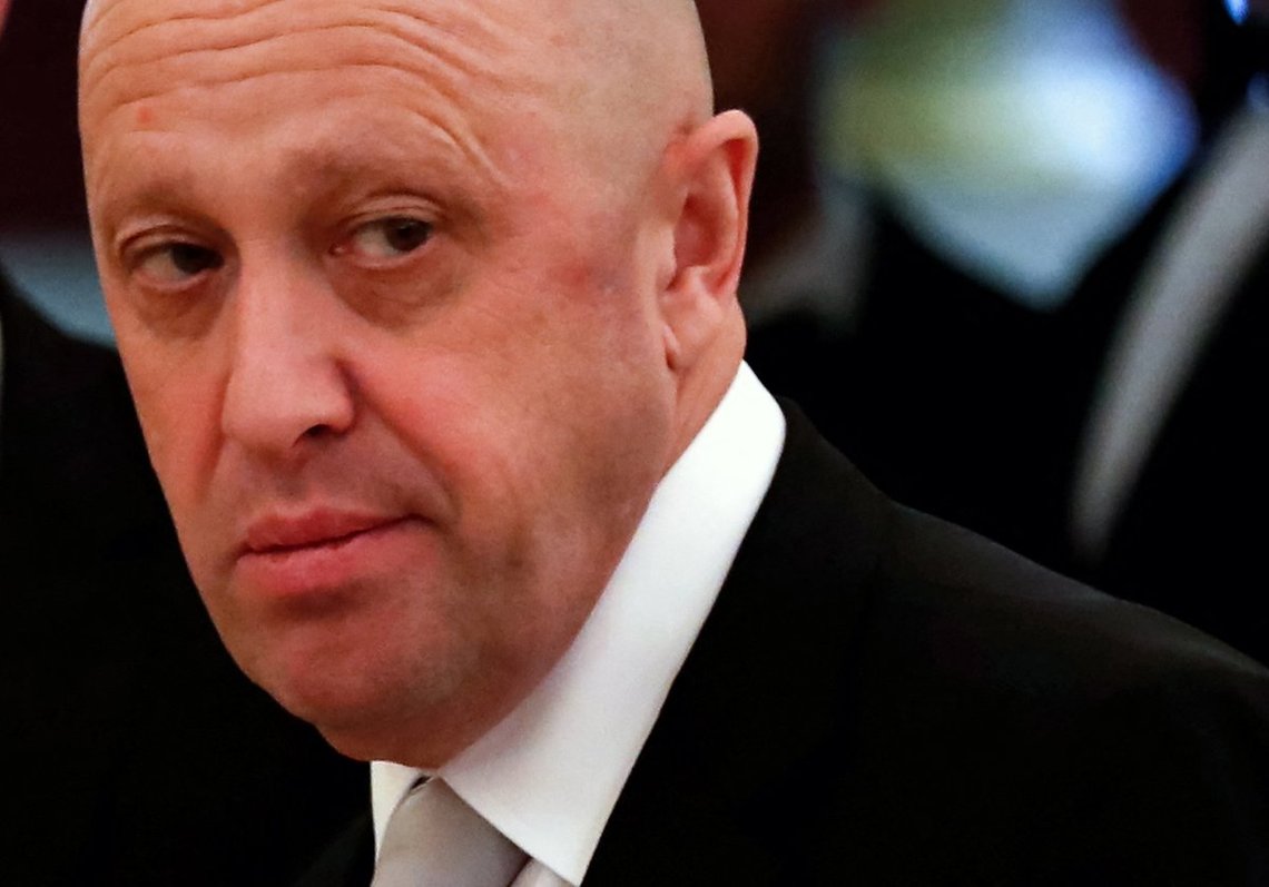 Wagner boss Yevgenij Prigozhin (centre) says that the group still does not seem to have received the supplies they were promised from Russia. On Monday, he said he saw signs that supplies were on their way again. Archive photo: Prigozhin - Twitter Wagner boss Yevgenij Prigozhin (centre) says that the group still does not seem to have received the supplies they were promised from Russia. On Monday, he said he saw signs that supplies were on their way again. Archive photo: Prigozhin - Twitter