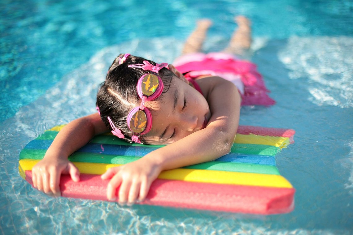 Chinese are enjoying the lovely summer temperature, while climate hysterics scream about "deadly heat". Photo: Tommy Wong, CC BY 2.0, Wikimedia Commons Chinese are enjoying the lovely summer temperature, while climate hysterics scream about "deadly heat". Photo: Tommy Wong, CC BY 2.0, Wikimedia Commons