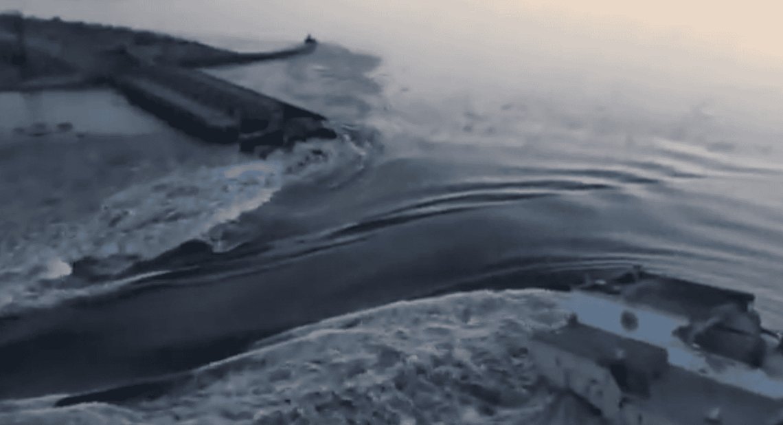 In this image taken from video released by the Ukrainian Presidential Office, water runs through a breakthrough in the Kakhovka dam in Kakhovka, Ukraine, Tuesday, June 6, 2023. Ukraine on Tuesday accused Russian forces of blowing up the major dam and hydroelectric power station in a part of southern Ukraine they control, threatening a massive flood that could displace hundreds of thousands of people, and ordered residents downriver to evacuate. (Screenshot / Twitter) In this image taken from video released by the Ukrainian Presidential Office, water runs through a breakthrough in the Kakhovka dam in Kakhovka, Ukraine, Tuesday, June 6, 2023. Ukraine on Tuesday accused Russian forces of blowing up the major dam and hydroelectric power station in a part of southern Ukraine they control, threatening a massive flood that could displace hundreds of thousands of people, and ordered residents downriver to evacuate. (Screenshot / Twitter)