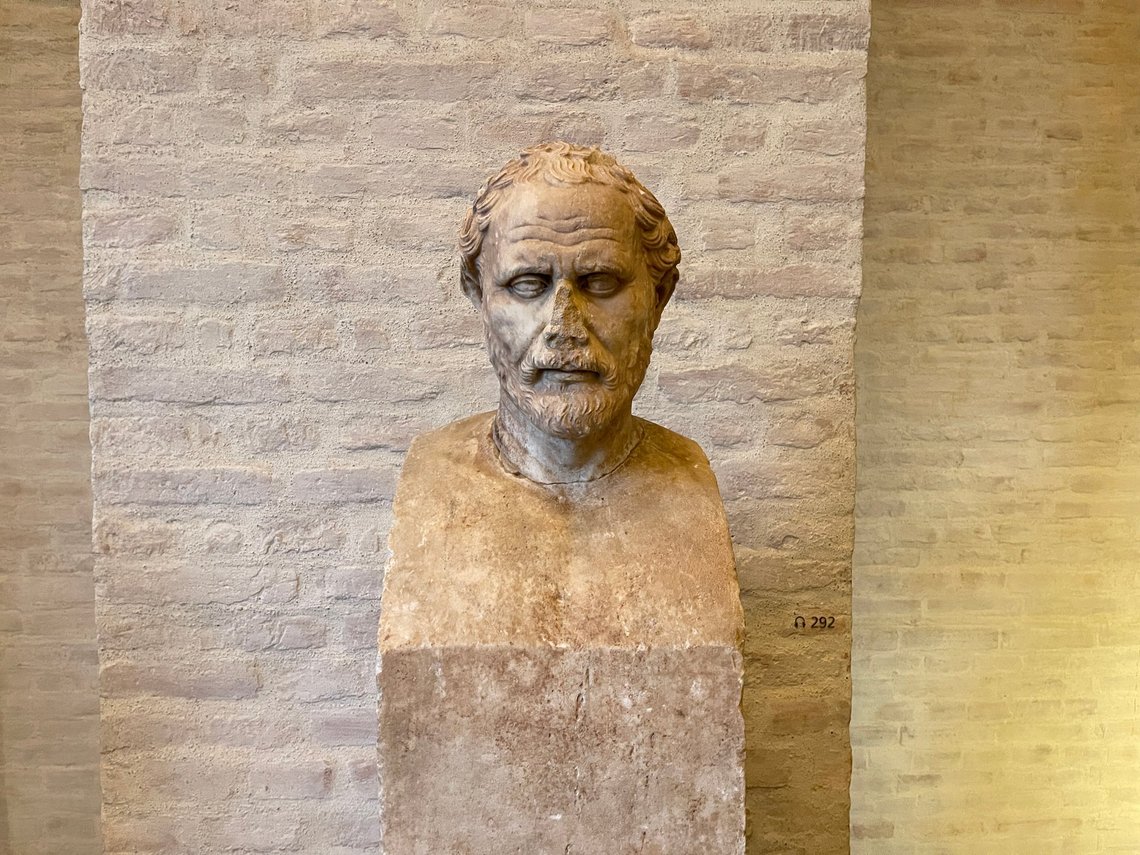 Demosthenes, Glüptotek, Munich. Demosthenes, Glüptotek, Munich.