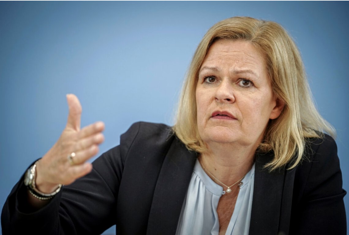 Germany's Interior Minister Nancy Faeser announced on Monday that temporary passport control will be introduced at all of Germany's land-based borders. Photo: Kay Nietfeld / DPA via AP / NTB Germany's Interior Minister Nancy Faeser announced on Monday that temporary passport control will be introduced at all of Germany's land-based borders. Photo: Kay Nietfeld / DPA via AP / NTB