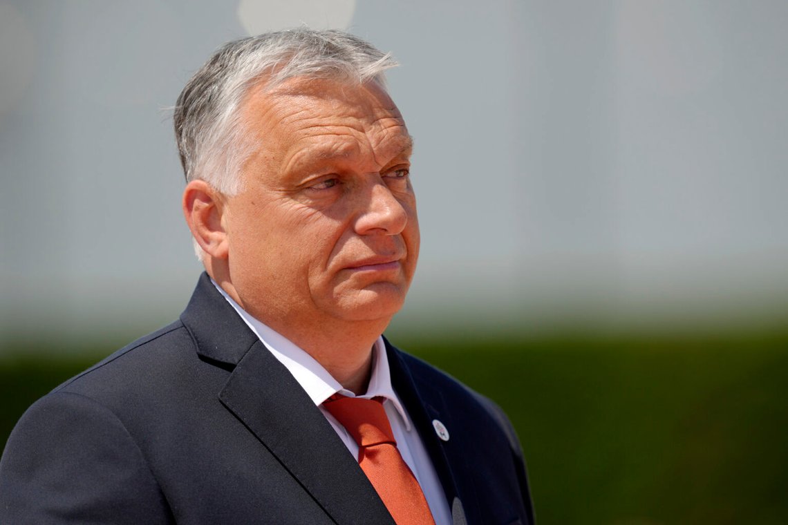 Viktor Orban says it is unacceptable that EU countries can be forced to relieve member states where there are many asylum seekers and migrants. Archive photo: Vadim Ghirda / AP / NTB Viktor Orban says it is unacceptable that EU countries can be forced to relieve member states where there are many asylum seekers and migrants. Archive photo: Vadim Ghirda / AP / NTB