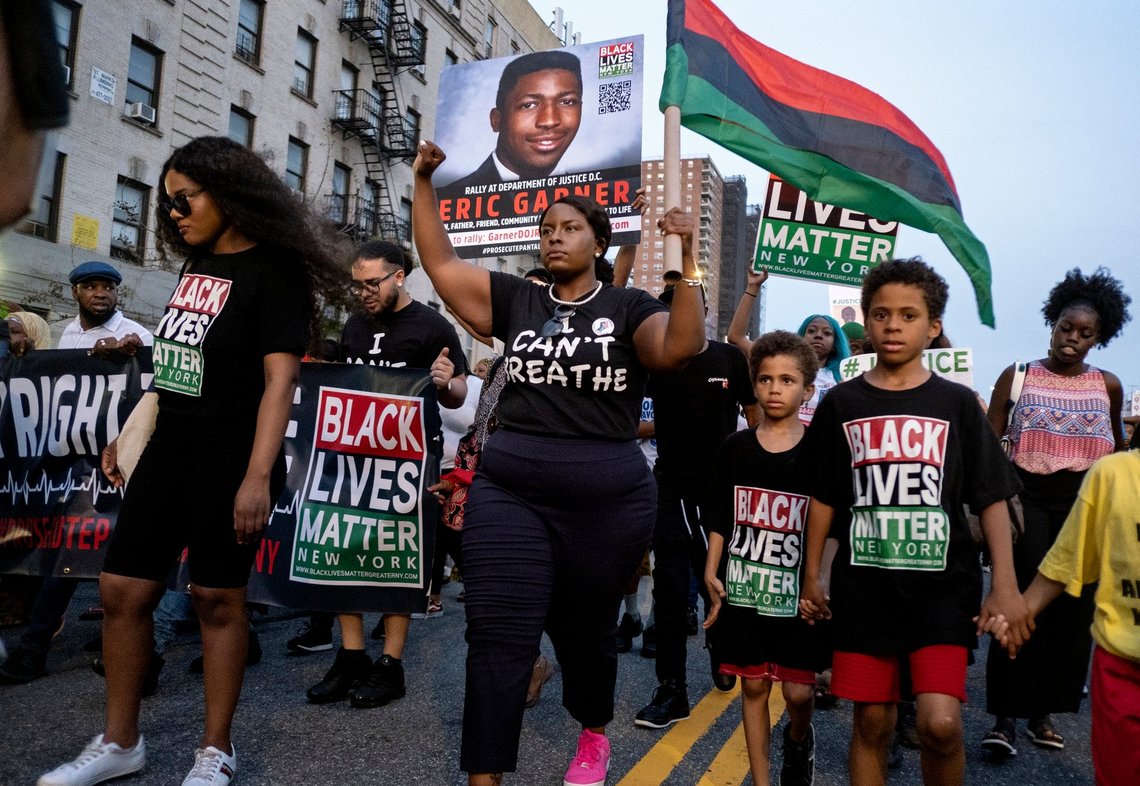 BLM did not emerge in May 2020. Here from a demonstration in Harlem in July 2019. The slogan ‘I can't breathe’ does not refer to a still-living George Floyd, but to Eric Garner, who died in 2014. Photo: AP/ Craig Ruttle/ NTB BLM did not emerge in May 2020. Here from a demonstration in Harlem in July 2019. The slogan ‘I can't breathe’ does not refer to a still-living George Floyd, but to Eric Garner, who died in 2014. Photo: AP/ Craig Ruttle/ NTB
