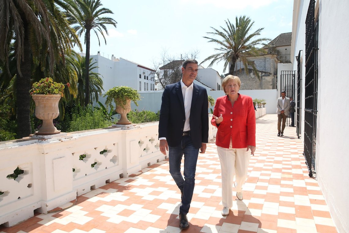Spanish prime minister Pedro Sánchez and Merkel in Sanlúcar de Barrameda, 2018. Photo: Ministry of the Presidency/ Government of Spain/ Wikimedia Spanish prime minister Pedro Sánchez and Merkel in Sanlúcar de Barrameda, 2018. Photo: Ministry of the Presidency/ Government of Spain/ Wikimedia