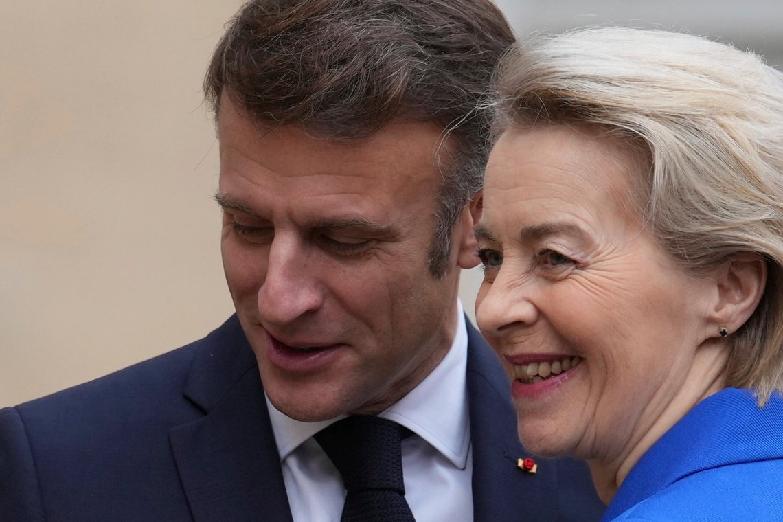 French President Emmanuel Macron welcomes EU Commission president Ursula von der Leyen, Tuesday, Jan. 28, 2025 at the Elysee Palace in Paris. (AP Photo/Aurelien Morissard) French President Emmanuel Macron welcomes EU Commission president Ursula von der Leyen, Tuesday, Jan. 28, 2025 at the Elysee Palace in Paris. (AP Photo/Aurelien Morissard)
