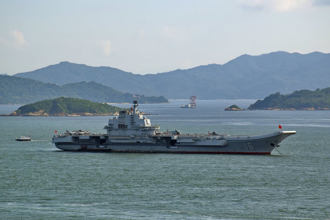 The conventionally powered Chinese aircraft carrier Liaoning in Hong Kong in 2017 (Photo: Wikipedia) The conventionally powered Chinese aircraft carrier Liaoning in Hong Kong in 2017 (Photo: Wikipedia)