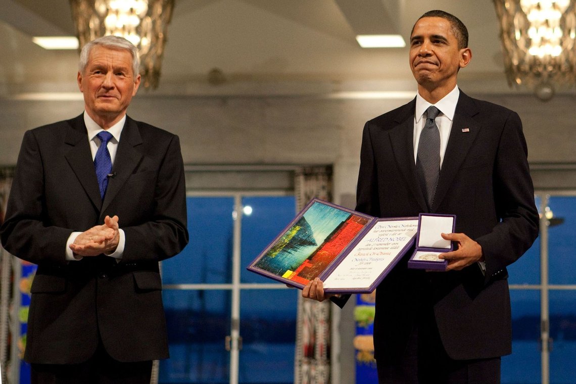 Jagland is presenting Obama with the Nobel Peace Prize medal and diploma during the award ceremony on 10 December 2009. Jagland is presenting Obama with the Nobel Peace Prize medal and diploma during the award ceremony on 10 December 2009.