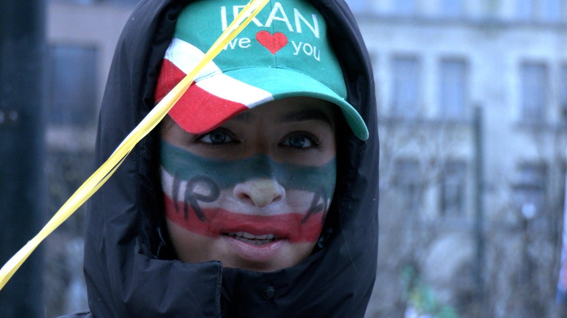 A protester in Oslo's Main Street, Karl Johan, 26th January 2026. Photo: Document.news A protester in Oslo's Main Street, Karl Johan, 26th January 2026. Photo: Document.news