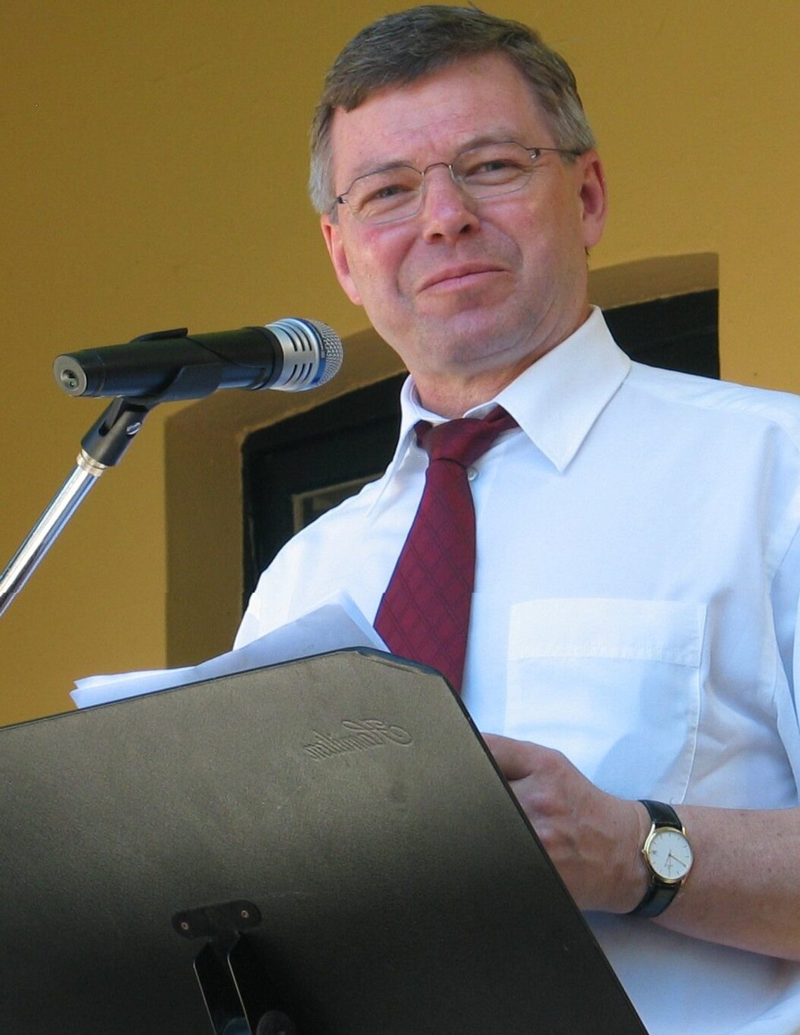 Kjell Magne Bondevik at the consecration of the Norwegian Seamen's Church in Sydney, Australia. Photo: Wikipedia Kjell Magne Bondevik at the consecration of the Norwegian Seamen's Church in Sydney, Australia. Photo: Wikipedia