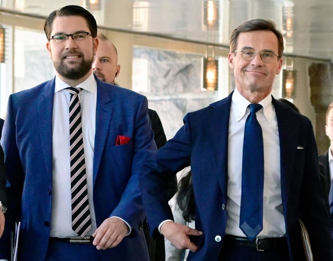 – We have agreed to get the next parliamentary term under way and to form a strong majority government if we receive the voters’ trust, said Prime Minister and leader of Moderaterna Ulf Kristersson. Here together with Sverigedemokraterna leader Jimmie Åkesson (SD) at a joint press conference. Photo: Source unknown / image provided by user – We have agreed to get the next parliamentary term under way and to form a strong majority government if we receive the voters’ trust, said Prime Minister and leader of Moderaterna Ulf Kristersson. Here together with Sverigedemokraterna leader Jimmie Åkesson (SD) at a joint press conference. Photo: Source unknown / image provided by user