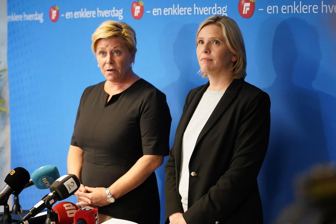 Siv Jensen (left) and Sylvi Listhaug (right) at a joint press conference Siv Jensen (left) and Sylvi Listhaug (right) at a joint press conference