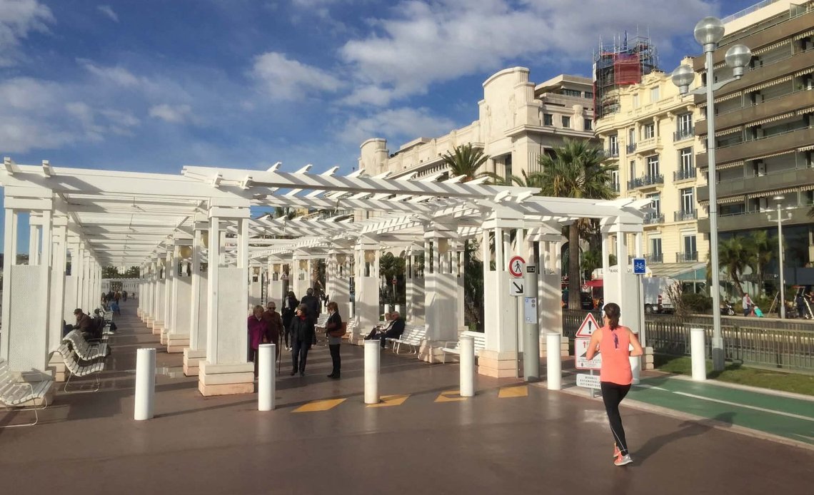 Anti-vehicle barricades along the Promenade des Anglais in Nice, installed after the truck terror attack that killed 86 people on France’s Bastille Day, 14 July 2016. This attack gave rise to the myriad anti-vehicle barriers now installed across the Western world.
Photo: Christian Borchsenius Anti-vehicle barricades along the Promenade des Anglais in Nice, installed after the truck terror attack that killed 86 people on France’s Bastille Day, 14 July 2016. This attack gave rise to the myriad anti-vehicle barriers now installed across the Western world.
Photo: Christian Borchsenius
