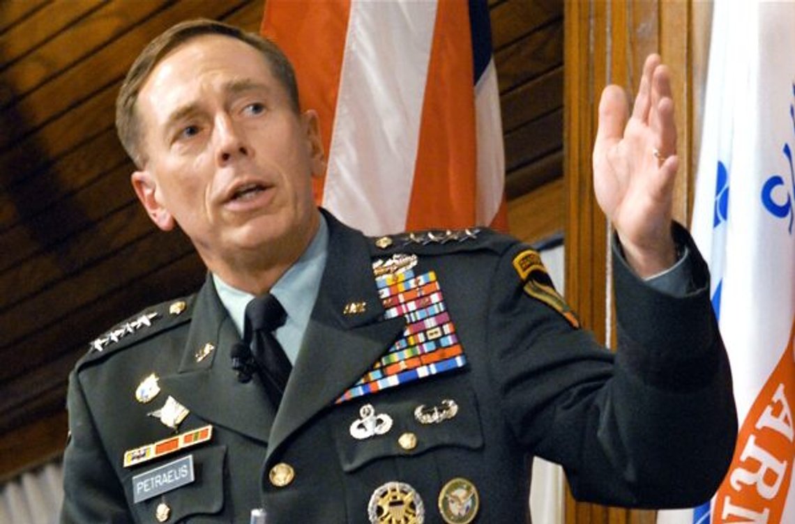 General David Petraeus during his time as top general and commander of U.S. Central Command.
Photo: U.S. Air Force General David Petraeus during his time as top general and commander of U.S. Central Command.
Photo: U.S. Air Force