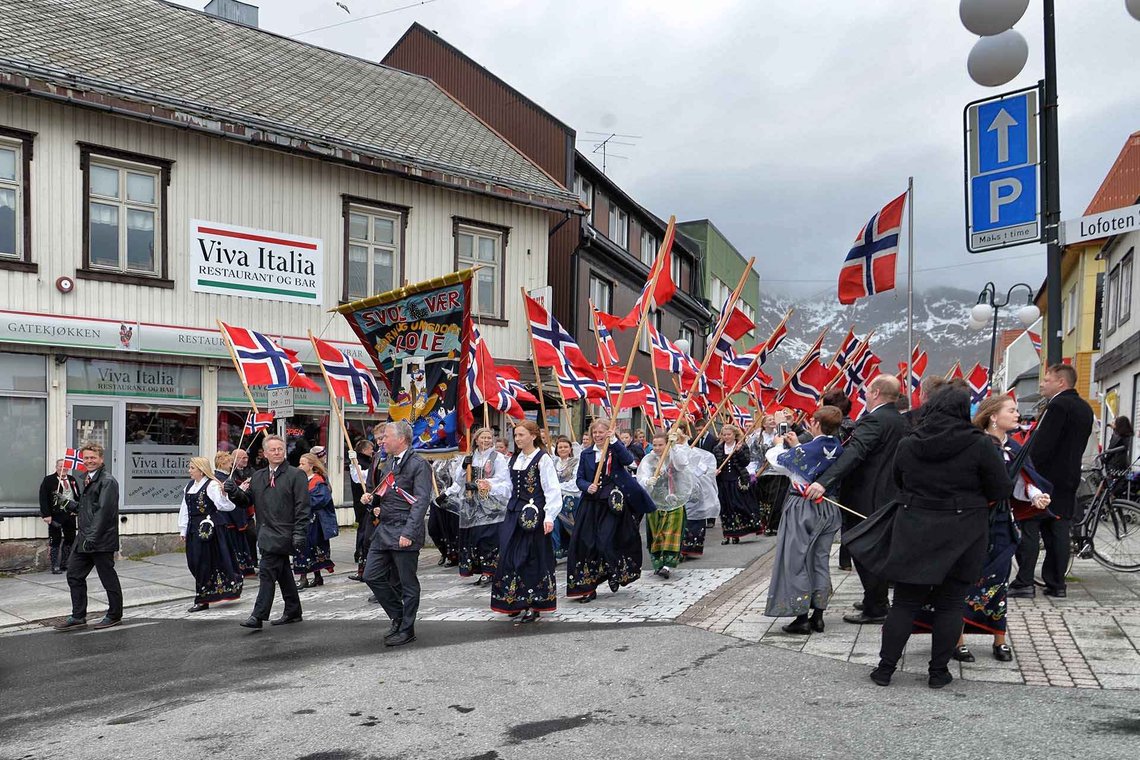 Constitution Day, May 17, 2014 in Svolvær, Norway. Photo: missbossy / CC BY 2.0 Constitution Day, May 17, 2014 in Svolvær, Norway. Photo: missbossy / CC BY 2.0