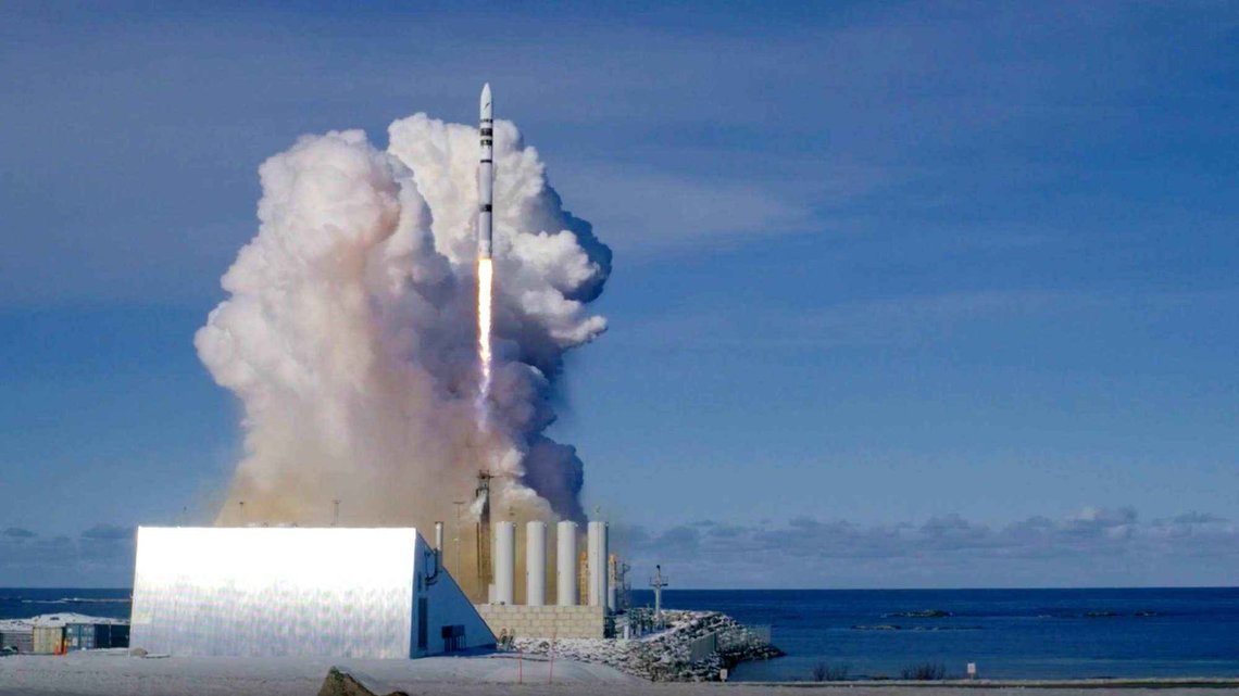 The planned launch of the Spectrum 2 space rocket yesterday has been postponed indefinitely. The supplier of the communications system has issued an official statement following a possible security breach linked to the Chinese espionage case at Andøya. The planned launch of the Spectrum 2 space rocket yesterday has been postponed indefinitely. The supplier of the communications system has issued an official statement following a possible security breach linked to the Chinese espionage case at Andøya.