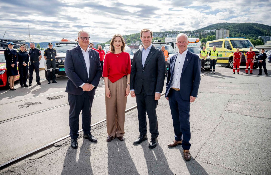 Drammen, 16 June 2026. Mayor of Drammen, Kjell Arne Hermansen (Conservative Party), Minister of Justice and Public Security Astri Aas-Hansen (Labour Party), Lars Jacob Hiim, Director of the Norwegian Directorate for Civil Protection (DSB), and County Governor Jan Tore Sanner for Østfold, Buskerud, Drammen and Akershus attend the launch of the government's new guidance on the roles and responsibilities of municipalities and county authorities in wartime, together with the Norway Exercises training package, at Skur 1 in Drammen.Drammen, 16 June 2026. Mayor of Drammen, Kjell Arne Hermansen (Conservative Party), Minister of Justice and Public Security Astri Aas-Hansen (Labour Party), Lars Jacob Hiim, Director of the Norwegian Directorate for Civil Protection (DSB), and County Governor Jan Tore Sanner for Østfold, Buskerud, Drammen and Akershus attend the launch of the government's new guidance on the roles and responsibilities of municipalities and county authorities in wartime, together with the Norway Exercises training package, at Cargo Shed 1 in Drammen. Video still. Drammen, 16 June 2026. Mayor of Drammen, Kjell Arne Hermansen (Conservative Party), Minister of Justice and Public Security Astri Aas-Hansen (Labour Party), Lars Jacob Hiim, Director of the Norwegian Directorate for Civil Protection (DSB), and County Governor Jan Tore Sanner for Østfold, Buskerud, Drammen and Akershus attend the launch of the government's new guidance on the roles and responsibilities of municipalities and county authorities in wartime, together with the Norway Exercises training package, at Skur 1 in Drammen.Drammen, 16 June 2026. Mayor of Drammen, Kjell Arne Hermansen (Conservative Party), Minister of Justice and Public Security Astri Aas-Hansen (Labour Party), Lars Jacob Hiim, Director of the Norwegian Directorate for Civil Protection (DSB), and County Governor Jan Tore Sanner for Østfold, Buskerud, Drammen and Akershus attend the launch of the government's new guidance on the roles and responsibilities of municipalities and county authorities in wartime, together with the Norway Exercises training package, at Cargo Shed 1 in Drammen. Video still.