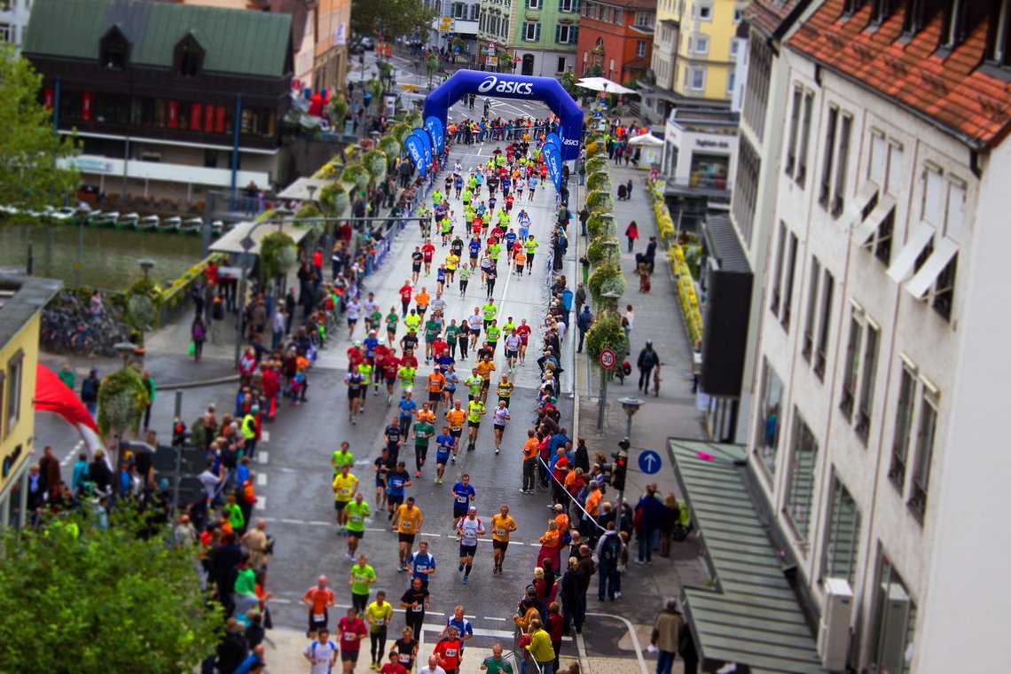 Large city races depend on more than runners and spectators. Behind the road race is a digital operation of timing chips, split mats, live tracking and results systems. Large city races depend on more than runners and spectators. Behind the road race is a digital operation of timing chips, split mats, live tracking and results systems.