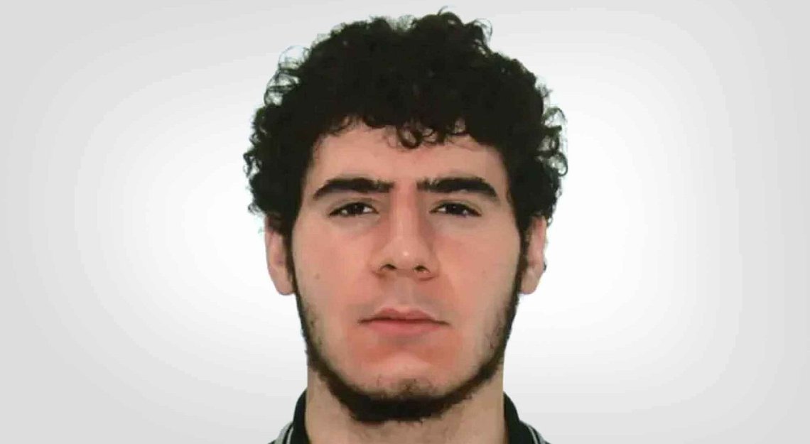 Police are now investigating whether Abdul Ballout (21) had an accomplice and fear further terrorist attacks. Photo: German Police Police are now investigating whether Abdul Ballout (21) had an accomplice and fear further terrorist attacks. Photo: German Police