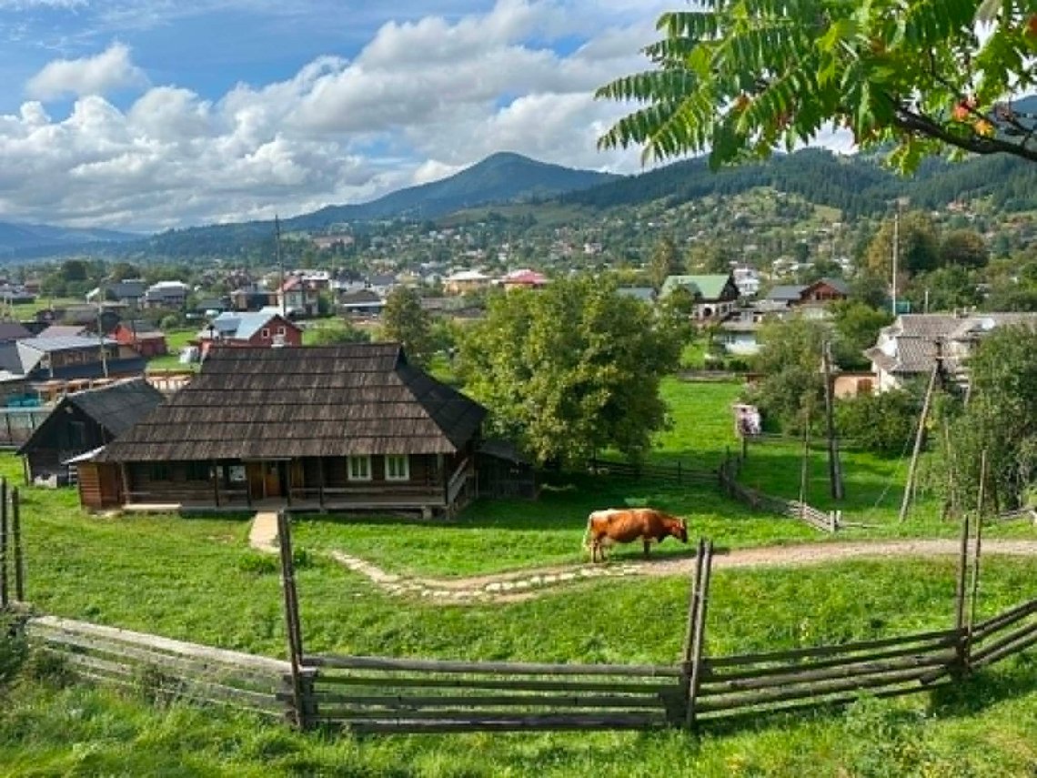 Verkhovyna in the Carpathians, near the Romanian border. The smallholding in the foreground was used as a filming location when Sergei Parajanov adapted Mykhailo Kotsiubynsky’s celebrated 1911 novel Shadows of Forgotten Ancestors for the screen. Photo: Christian Borchsenius Verkhovyna in the Carpathians, near the Romanian border. The smallholding in the foreground was used as a filming location when Sergei Parajanov adapted Mykhailo Kotsiubynsky’s celebrated 1911 novel Shadows of Forgotten Ancestors for the screen. Photo: Christian Borchsenius